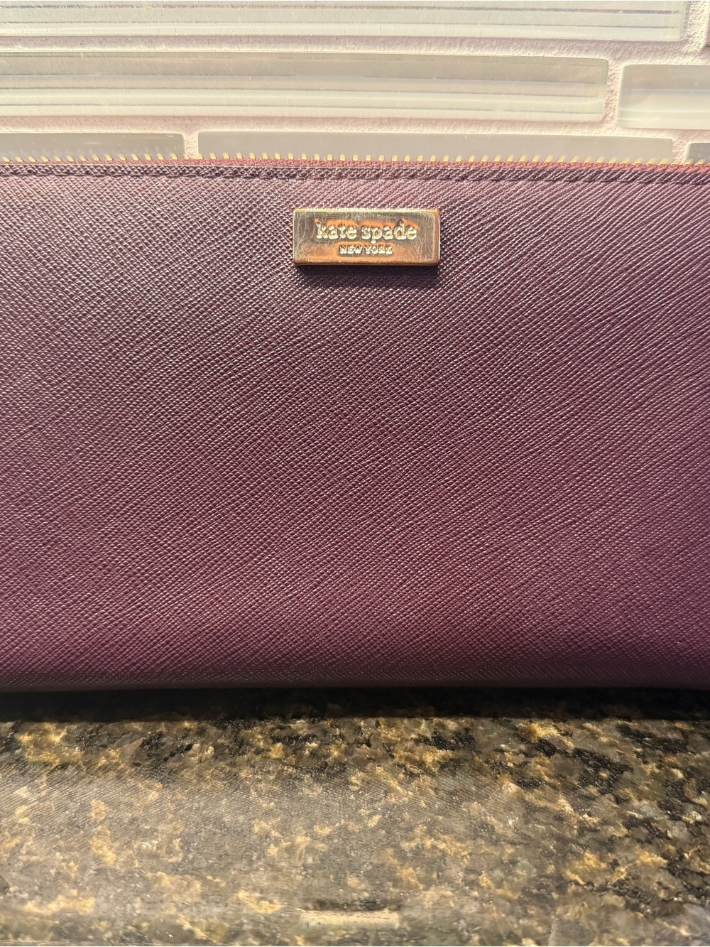 Kate Spade Continental Wallet Neda Laurel Way Saffiano in Deep Plum - Picture 2 of 10